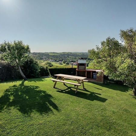 Apartamentos Corona Comillas Dış mekan fotoğraf