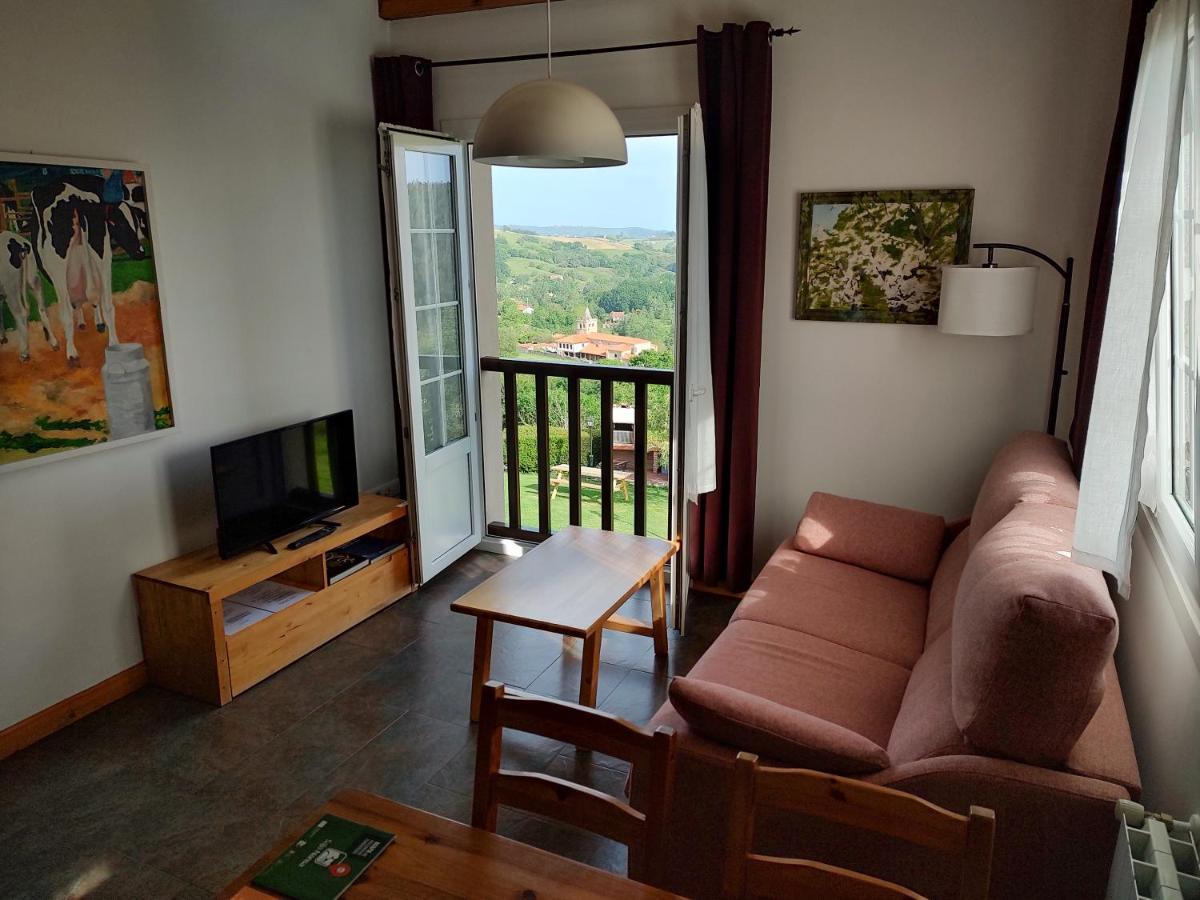 Apartamentos Corona Comillas Dış mekan fotoğraf